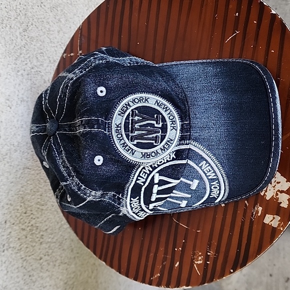 Robin Ruth New York Blue denim Women's Cap used - Picture 2 of 8